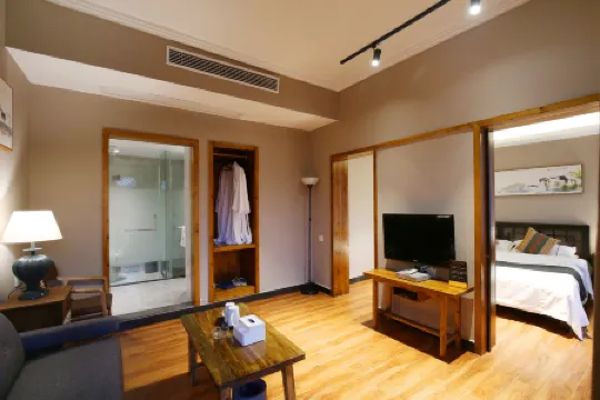 鳳凰印記·逸景観景中国式旅館