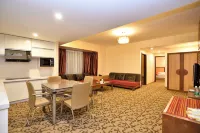 Mingfanju Hotel Hotels in Hexieshiji/Yueyatang Park