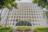 正義飯店 Abstracts Phahonyothin Park附近的飯店