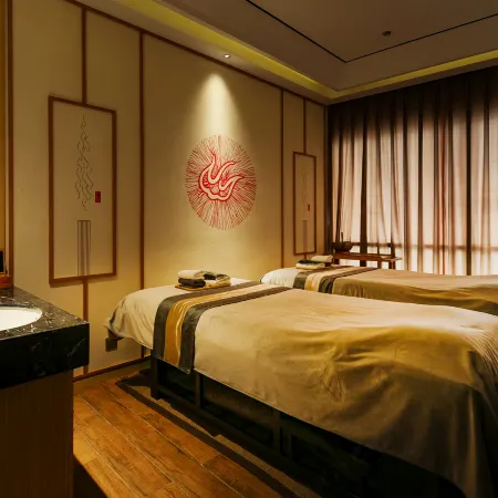 Floral Hotel·Star hotel (Chongqing Guanyinqiao pedestrian street)