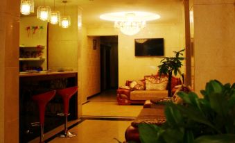 Xichong Mingcheng Holiday Hotel