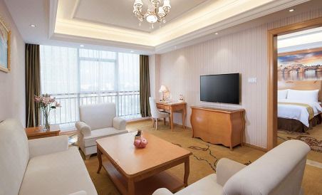 Vienna Hotel (Lianping) - Housity