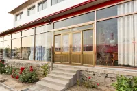 Changli listen to the sea rural courtyard