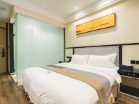 卡萨设计酒店(重庆童家院子轻轨站店) - 舒适大床房