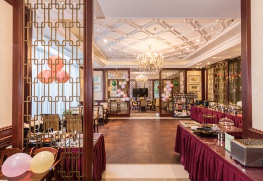 유주 서비스 아파트 거실