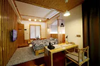 Leqi Shanfang Hostel Hotel in zona Qianxilong Pavilion