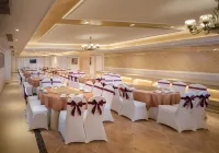 Vienna International Hotel (Danzhou Yangpu) Hotels in Danzhou