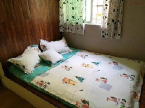 肇庆花半里青年旅舍 - 榻榻米娱乐房