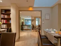 فندق دي فرانس كوراتيير لاتين Hotels near الحي الخامس - بانثيون - سان ميشيل