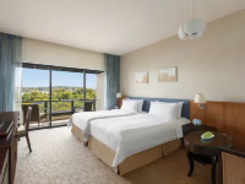 Shangri-La Tanjung Aru, Kota Kinabalu Hotel dekat Tanjung Aru Beach