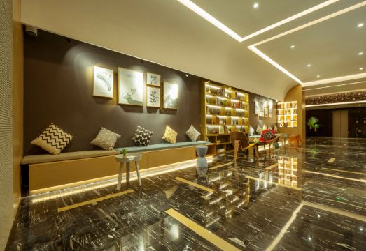 3. 수시 칭쉐 호텔..