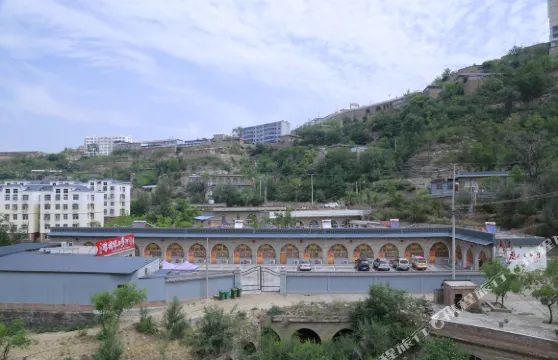 佳縣紅憶窯洞酒店