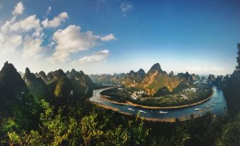 Yinshuo Yunju (Yangshuo Lijiang West Street Branch)