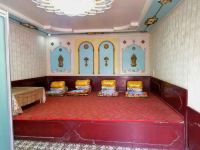 吐鲁番阿娜尔古丽庄园 - 民族特色房4人间