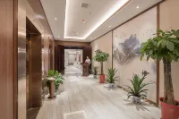 Zhuzhou Hujing Hotel - parking