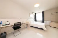 Jinjiang Inn (Baoding Junxiao Square)