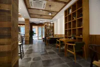 Xiangshan Shi'ershi Man Boutique Hostel Hotels in Liquan