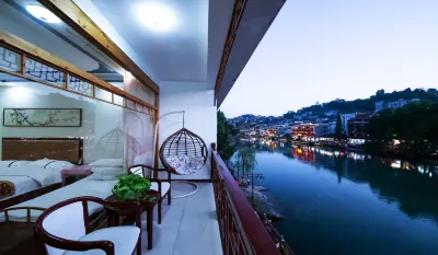 Tuojiang Yinxiang River-view Inn Hotels in Fenghuangxian