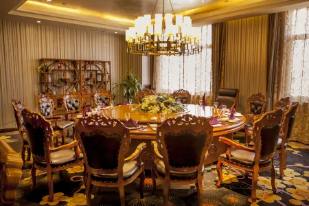 Yunuo Hotel Отели рядом с достопримечательностью «Changchun Workers Gymnasium»