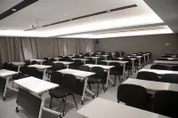 Homeinn Selected Hotel (Qingdao Railway Station Zhanqiao Zhongshan Road)