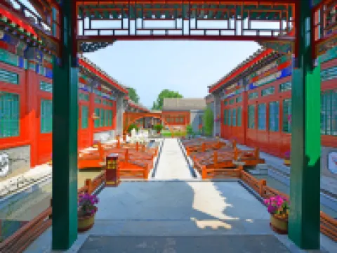 秦皇島竹居酒店（山海關天下第一關景區古城店） 鄰近孟姜女廟的酒店