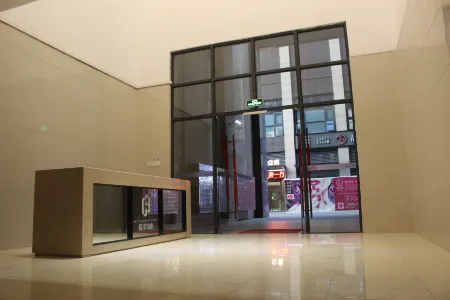 Guangzhou Wansheng International Apartment (Huangpu Xiangxue Metro Station)
