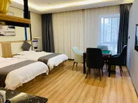 Longjin Business Hotel