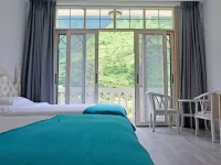 Luding Bashite Farmhouse