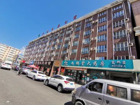 Fubang Hotel Apartment Отели в г. Суйфэньхэ