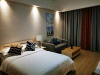 杭州兆一居公寓 - 精品大床房