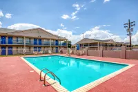OYO Hotel Baton Rouge East I-12 Louisiana Hotel di Westminster