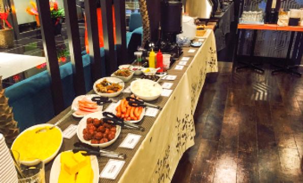 HOTEL LiVEMAX Nagoya Sakae East