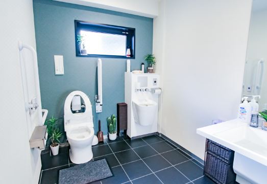 5. 호텔 라이브맥스..