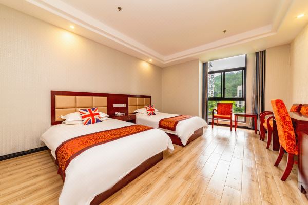 华庭酒店(千岛湖中心湖景区店)