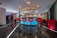 X Art Hotel - Baarit