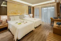 Yuetianxia Hot Spring Hotel - balcony