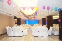 Zhongjin Hotel Hotels in Qinzhou
