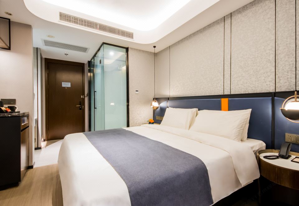 2. 이텔 즈상 호텔..