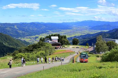 ホテル周辺 越後湯沢温泉 露天大岩風呂の宿 湯沢東映ホテルの写真