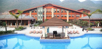 Luobie Longjing Hot Spring Resort Pubuyuan Hotel Hotels in 