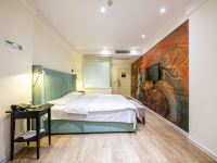 襄阳绿影酒店 - 高级大床房