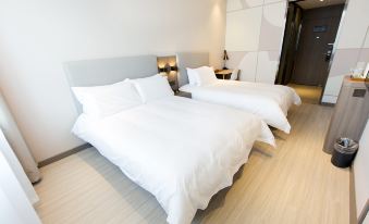 HanTing Hotel (Changchun Jingyue Changying Century City)