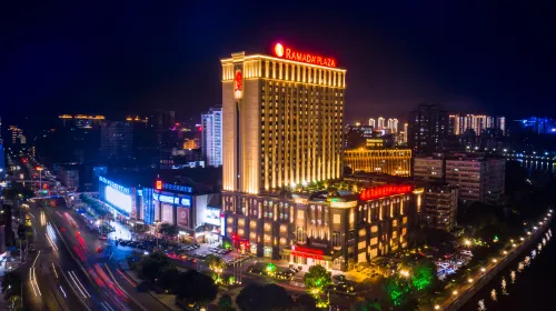 Ramada Plaza by Wyndham Shaoguan City Centre Hotels in Shaoguan