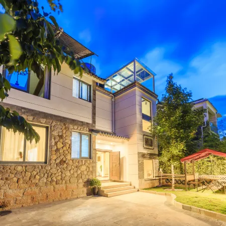 Dali Ruchu · Fangzai Scenic Apartment