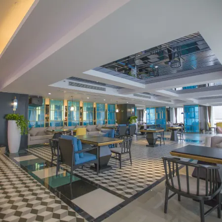 Yunman Life Hotel
