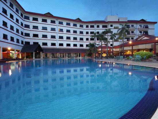 Swiss Inn Sungai Petani Sungai Petani 2021 Room Price Rates Deals Address Review Trip Com