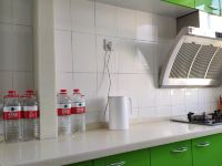 大同宁丰民宿 - 方特巨幕投影两居室