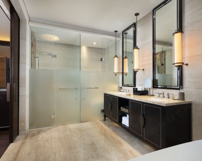 グランド デラックス オーシャン コートルーム ザ アプルーヴァ ケンピンスキー バリの写真