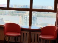 缘梦公寓(哈尔滨99号公馆店) - 豪华观江大床房