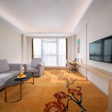 Vienna International Hotel (Xiangshan Bus East Station Store)